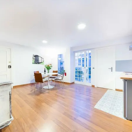 En El Centro De Apartament *